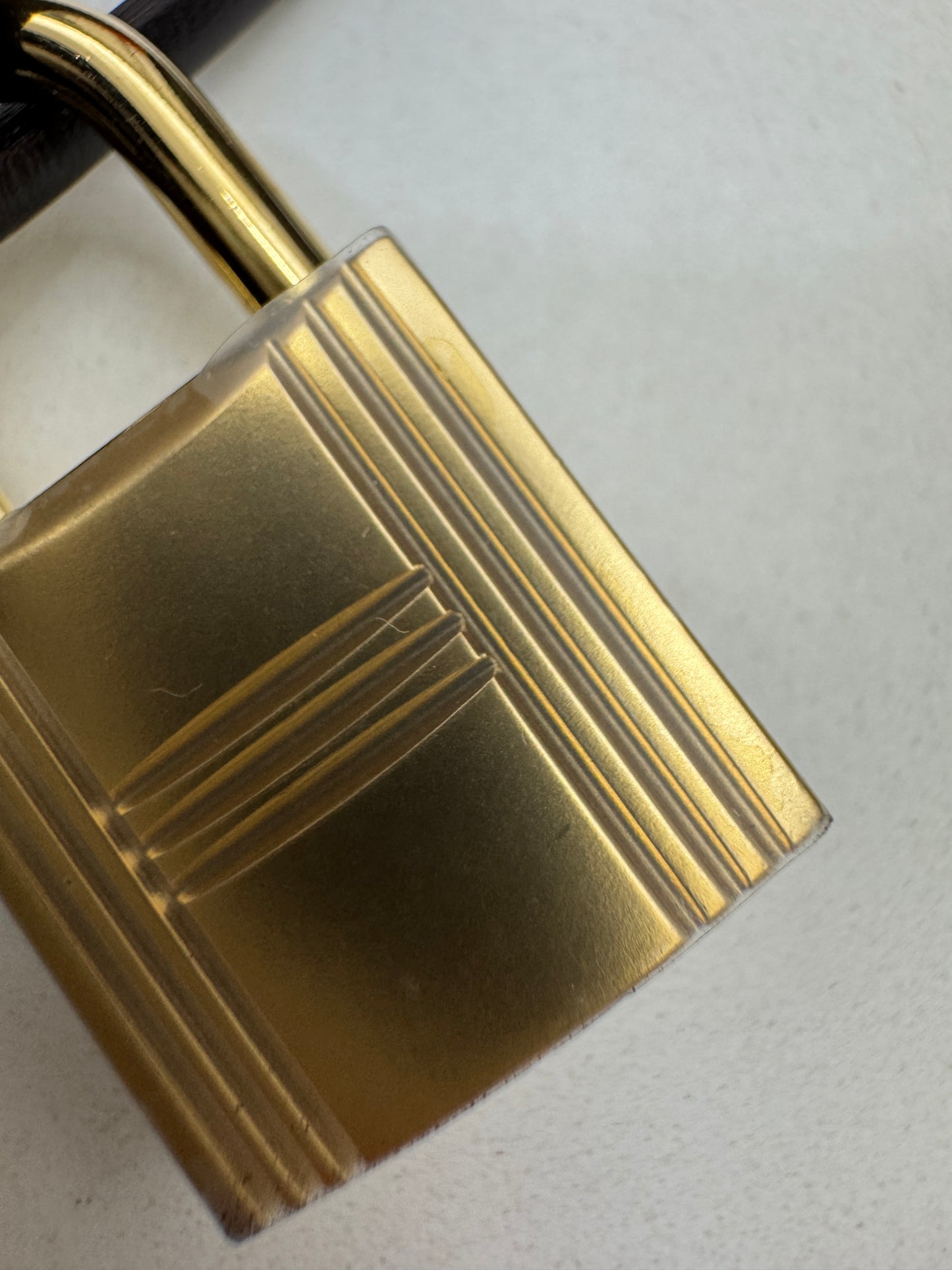 HERMES Kelly 25 烏木色Box皮金扣 外縫 Ebene Box Leather Seilier GHW