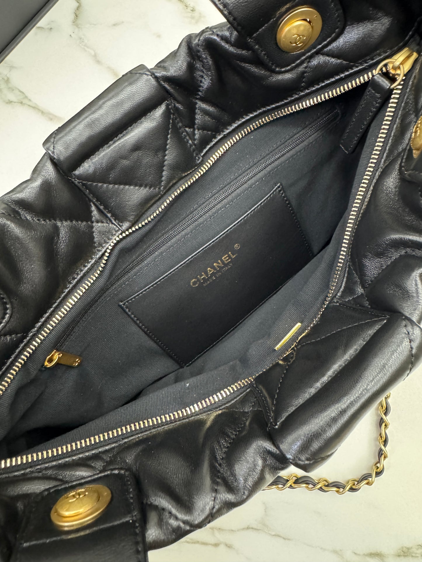 CHANEL 25K 蝴蝶包 綿羊皮 Medium