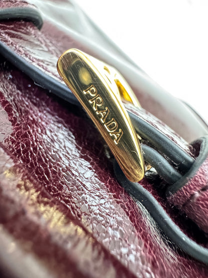 PRADA Bonnie Medium 酒紅油臘皮