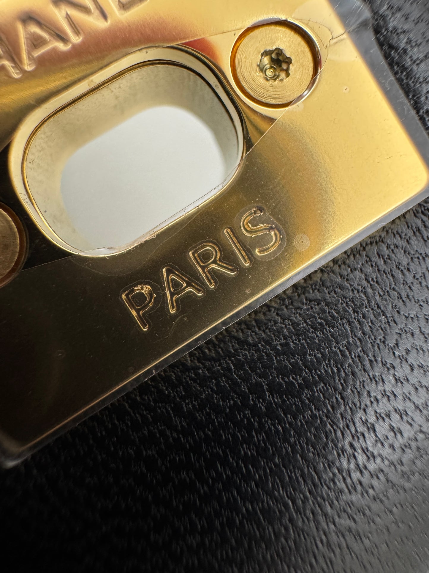 CHANEL CF25 Medium 黑金羊