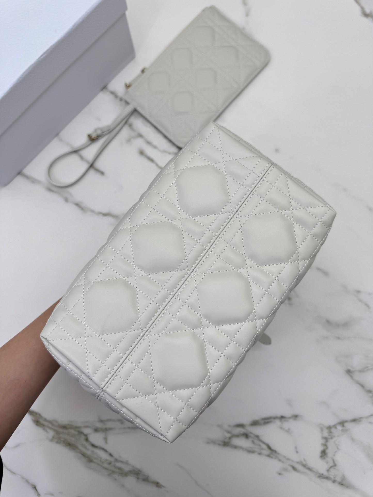 DIOR Toujours Small 白色
