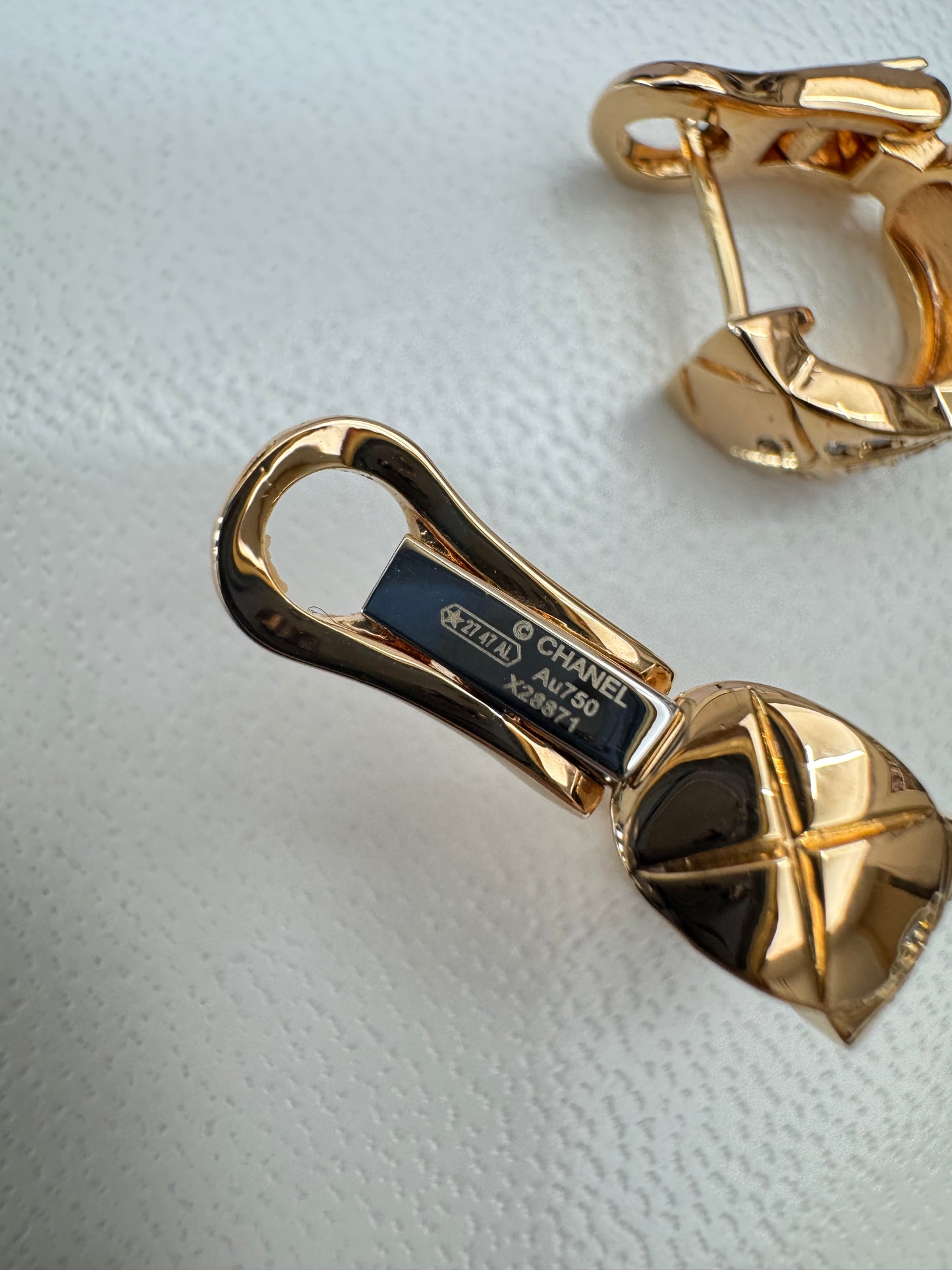 CHANEL Coco Crush 碎鑽耳環 玫瑰金