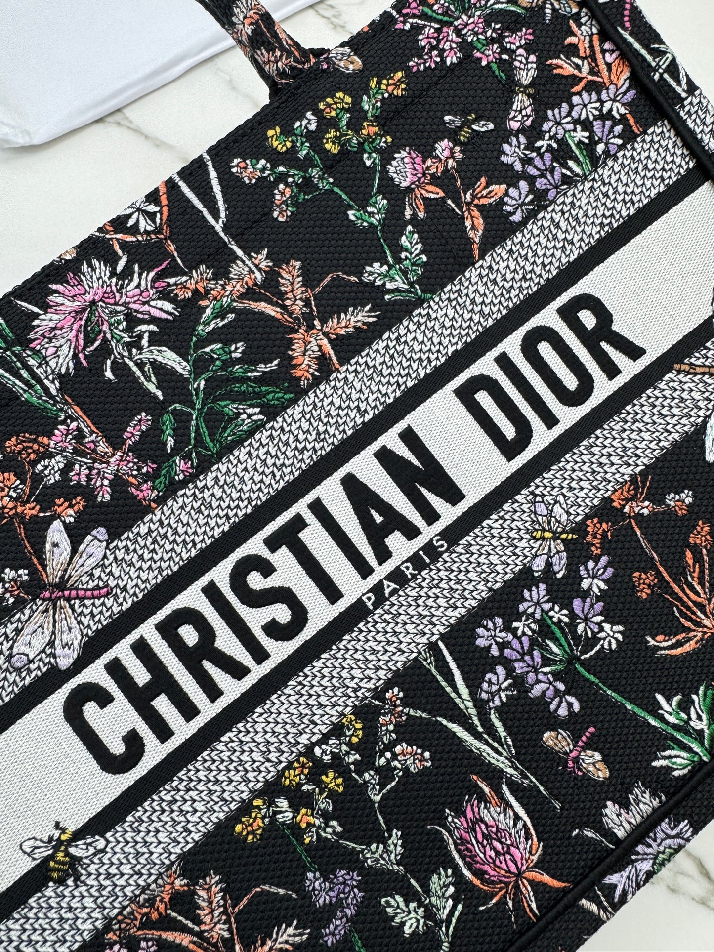 DIOR Book Tote Herbarium Black Medium