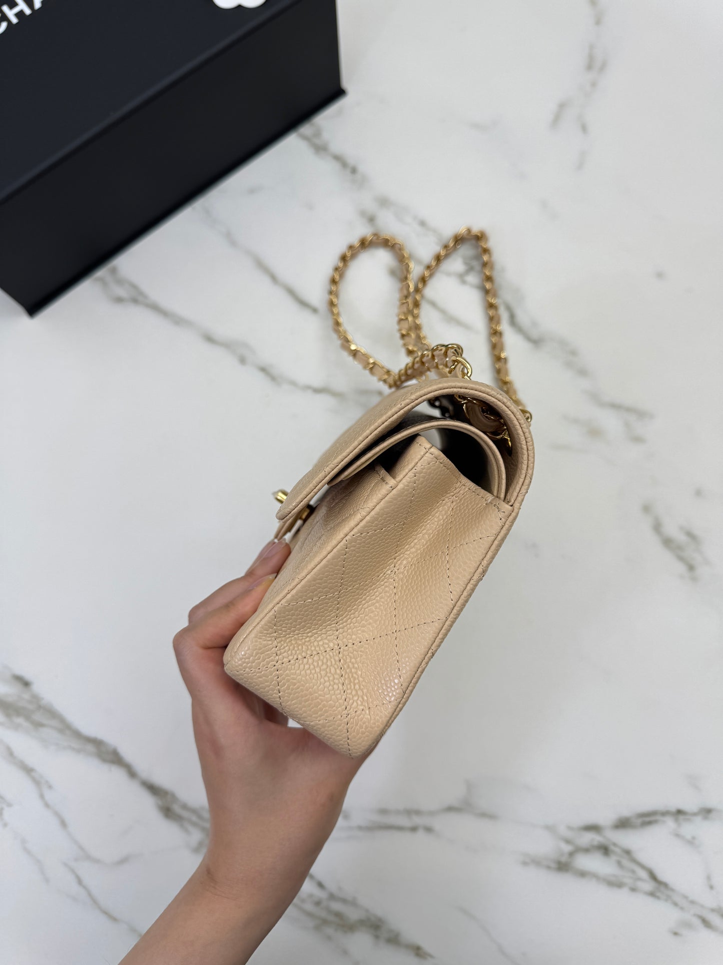 CHANEL CF23 Small 米杏色牛皮金扣 Beige Caviar Calfskin GHW