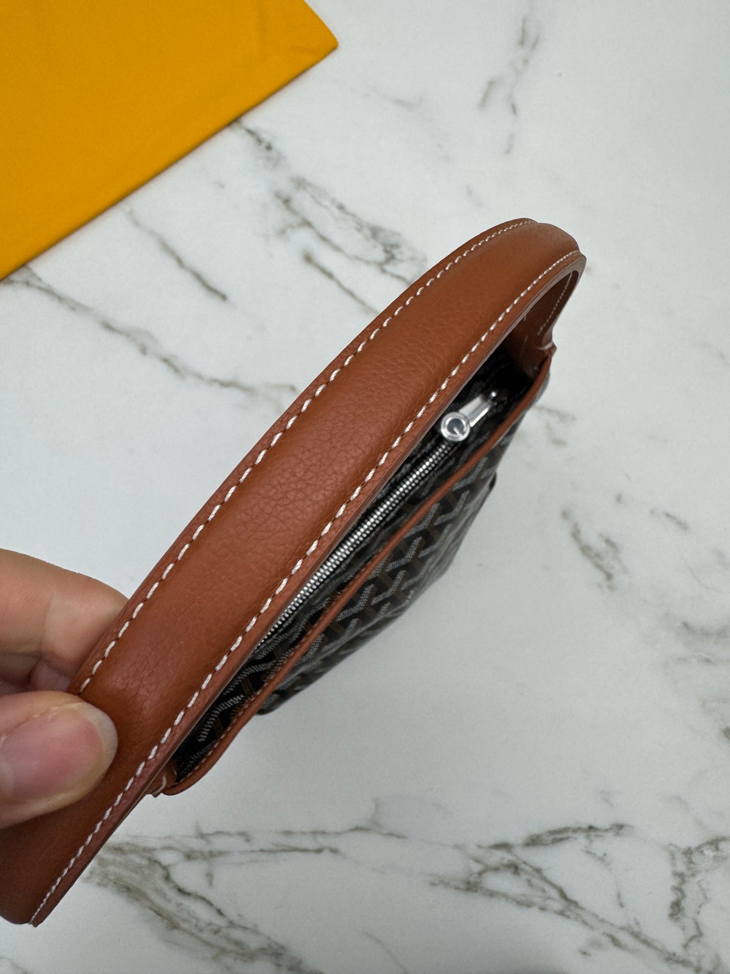 GOYARD Mini Hobo 焦糖棕