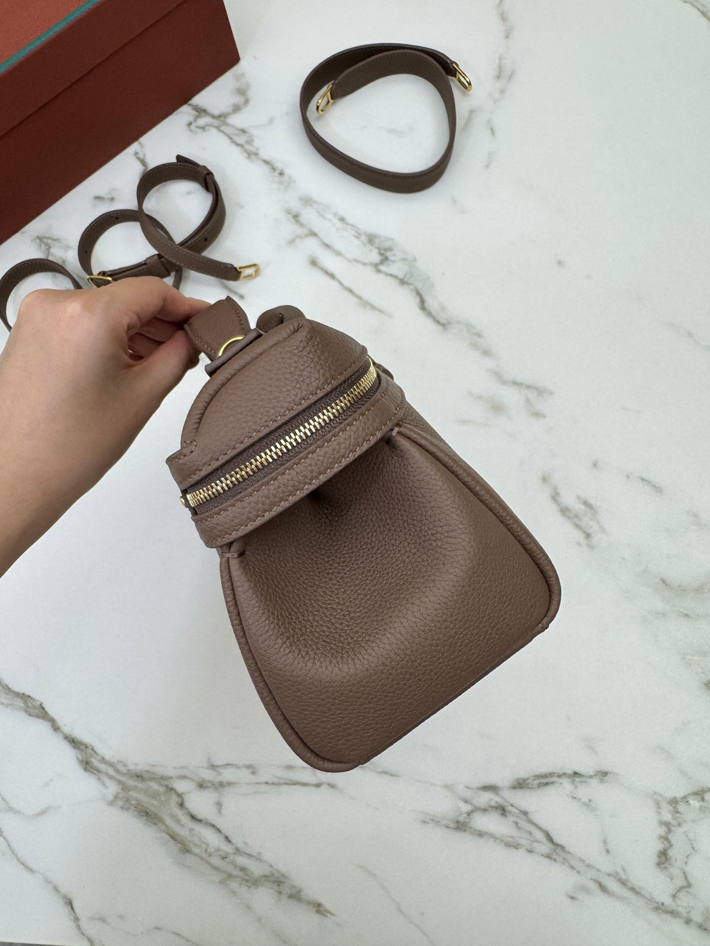 LORO PIANA Extra Softy 29 淺棕色