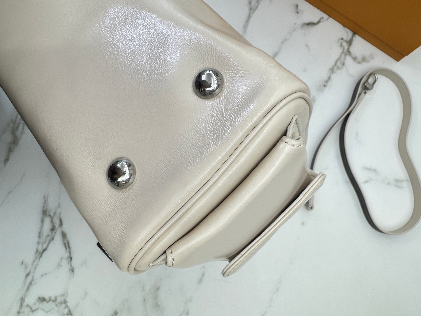 LV Speedy Cargo Vibe 白色油臘皮
