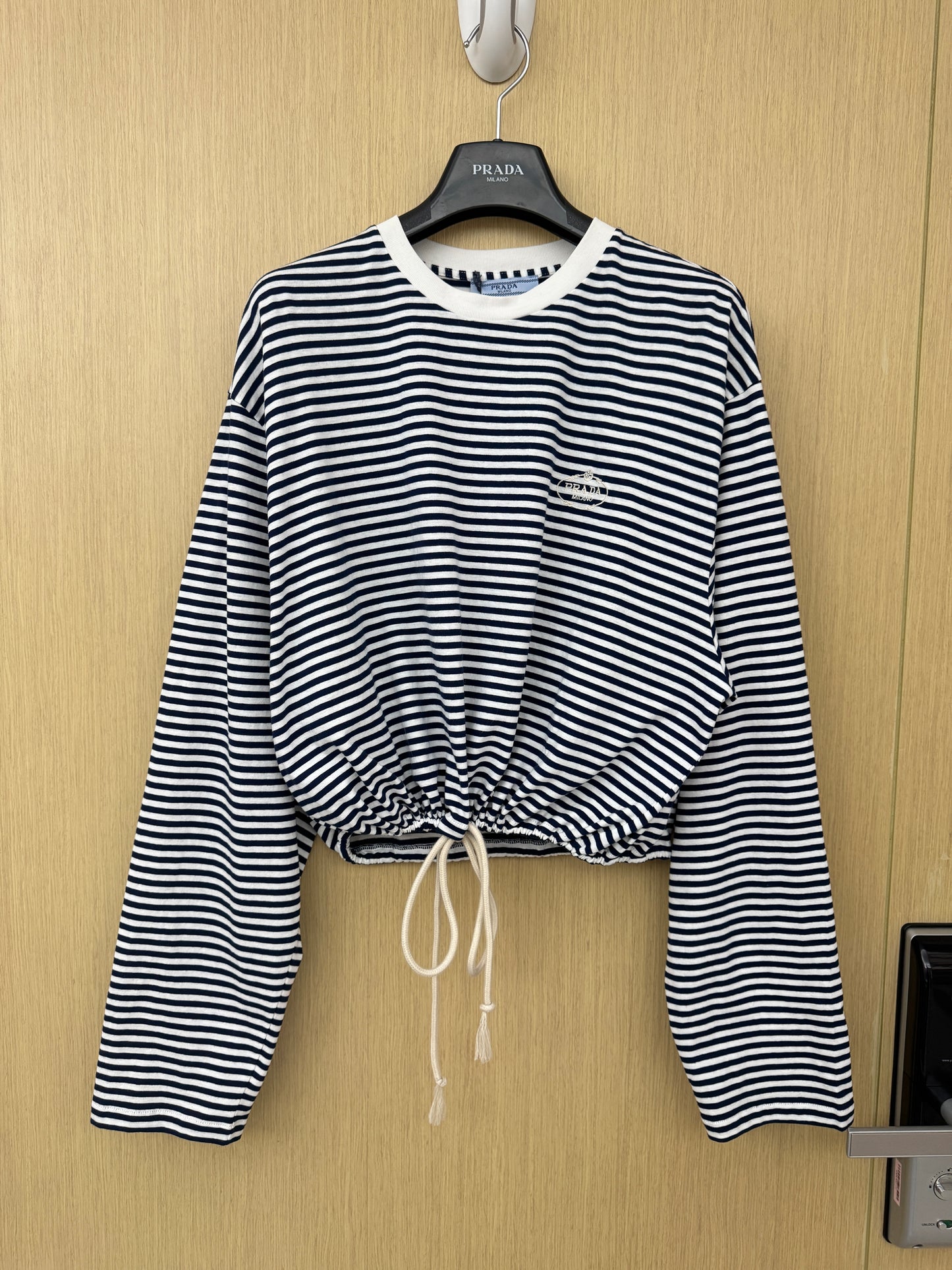 PRADA 條紋抽繩短款上衣 Cropped Top