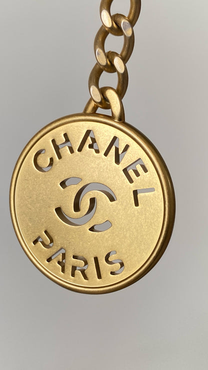 CHANEL Mini 22 Bag 荔枝牛皮