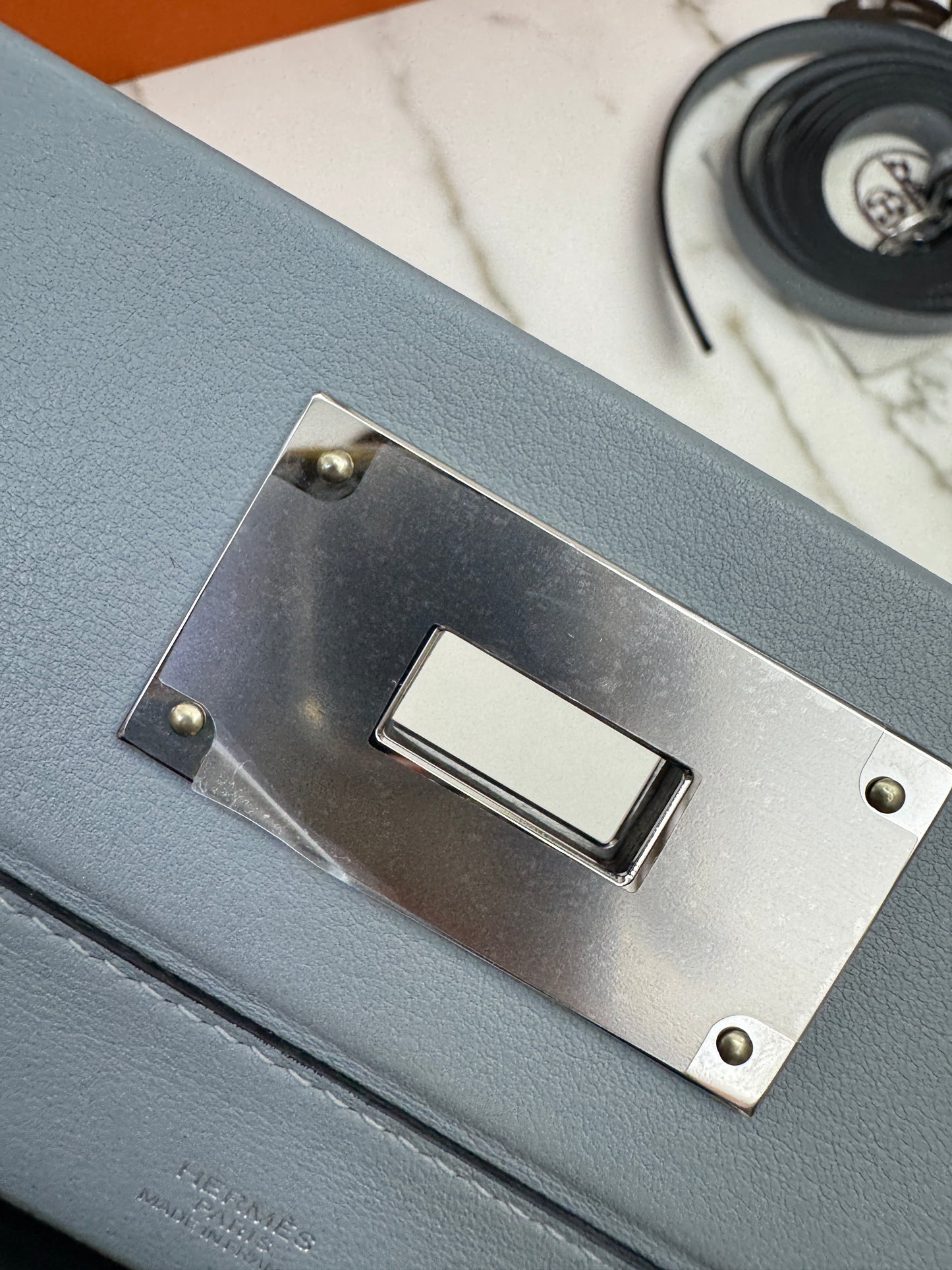 HERMES Mini 2424 木偶灰銀扣 Evercolor Gris Platin PHW