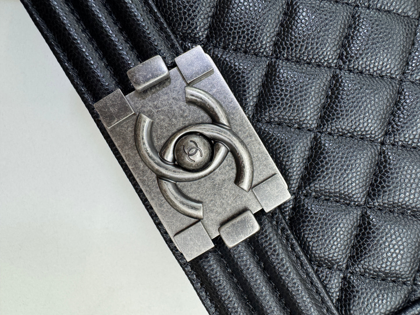 CHANEL Leboy 20cm 黑銀荔枝牛皮
