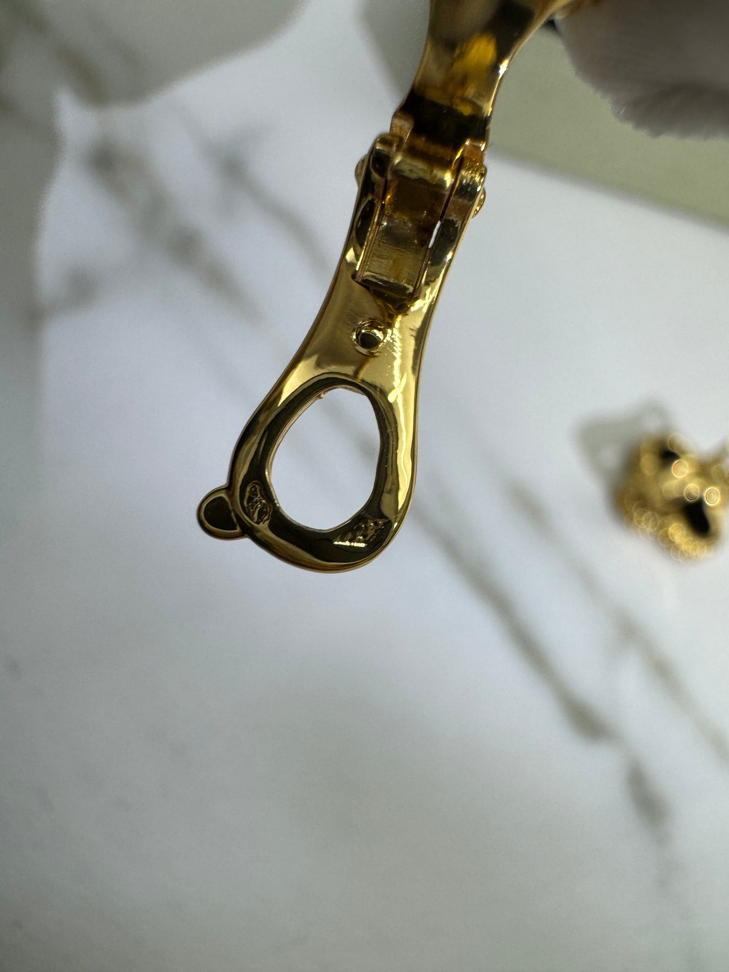 VCA Vintage Alhambra Earrings 黑玉髓