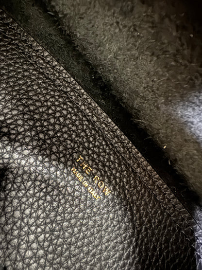 THE ROW Bindle Three Black