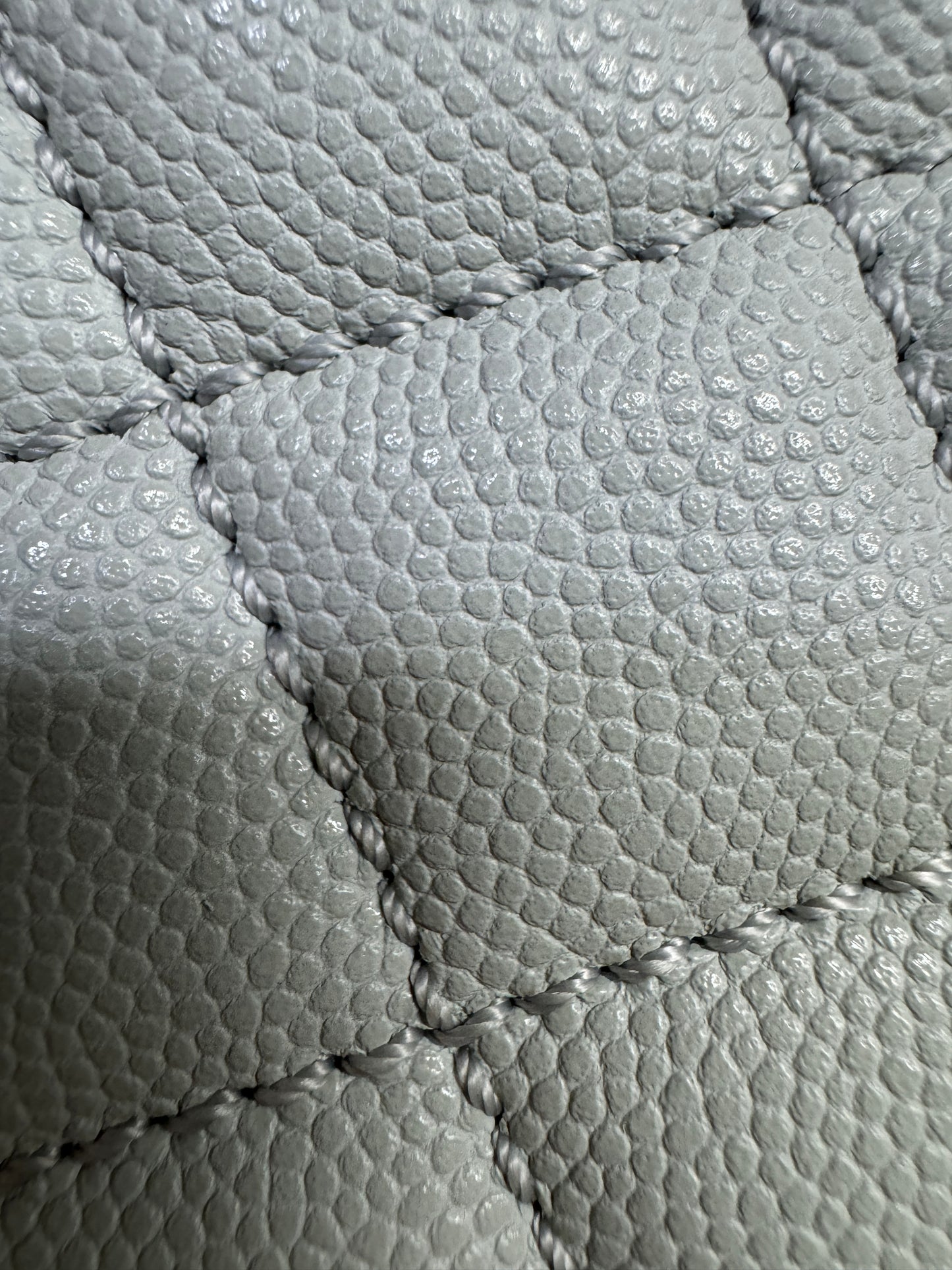 CHANEL Cocohandle 冰川藍 24P Small