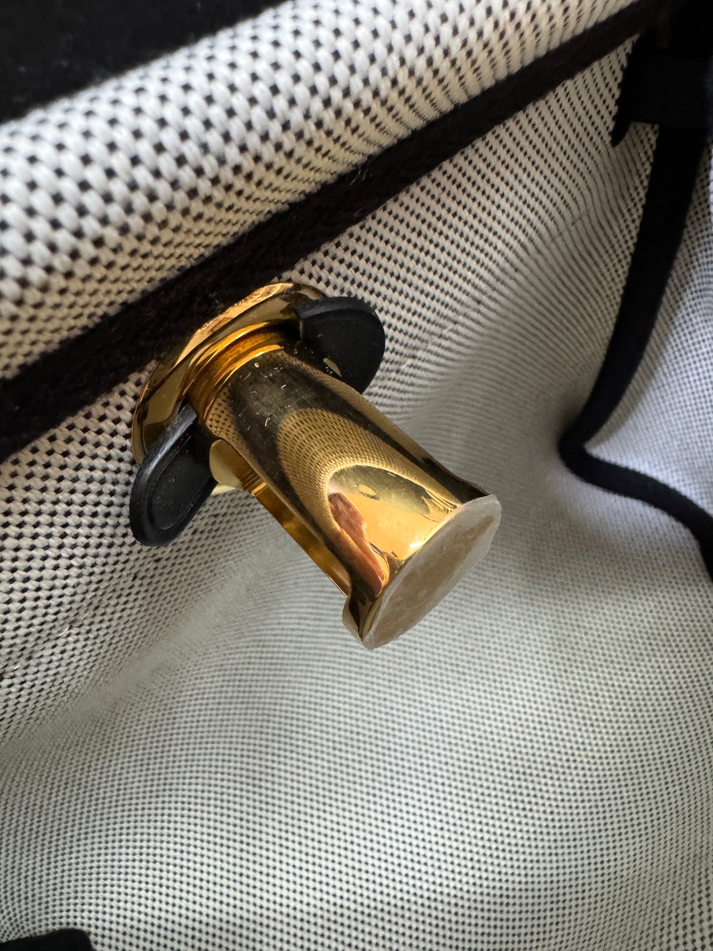 HERMES Mini Herbag 熊貓色 金扣 H Viking 帆布