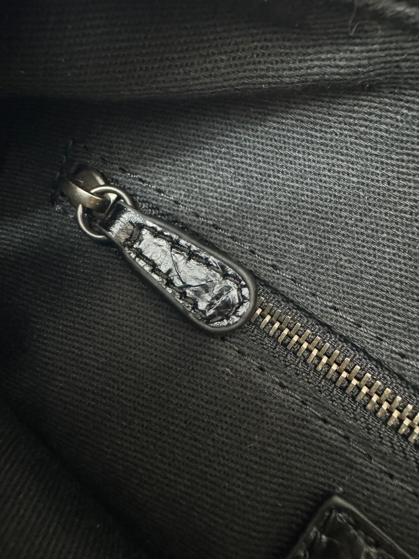 BALENCIAGA Le City Hobo 黑色油蠟皮