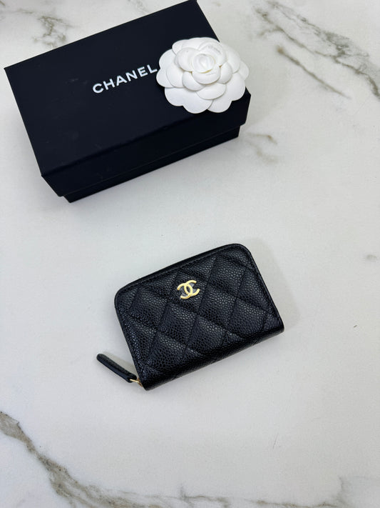 CHANEL 黑金牛拉鏈零錢包 Coin Purse