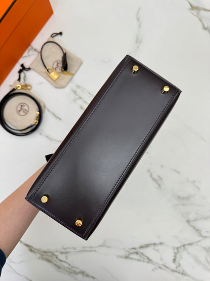 HERMES Kelly 25 烏木色Box皮金扣 外縫 Ebene Box Leather Seilier GHW