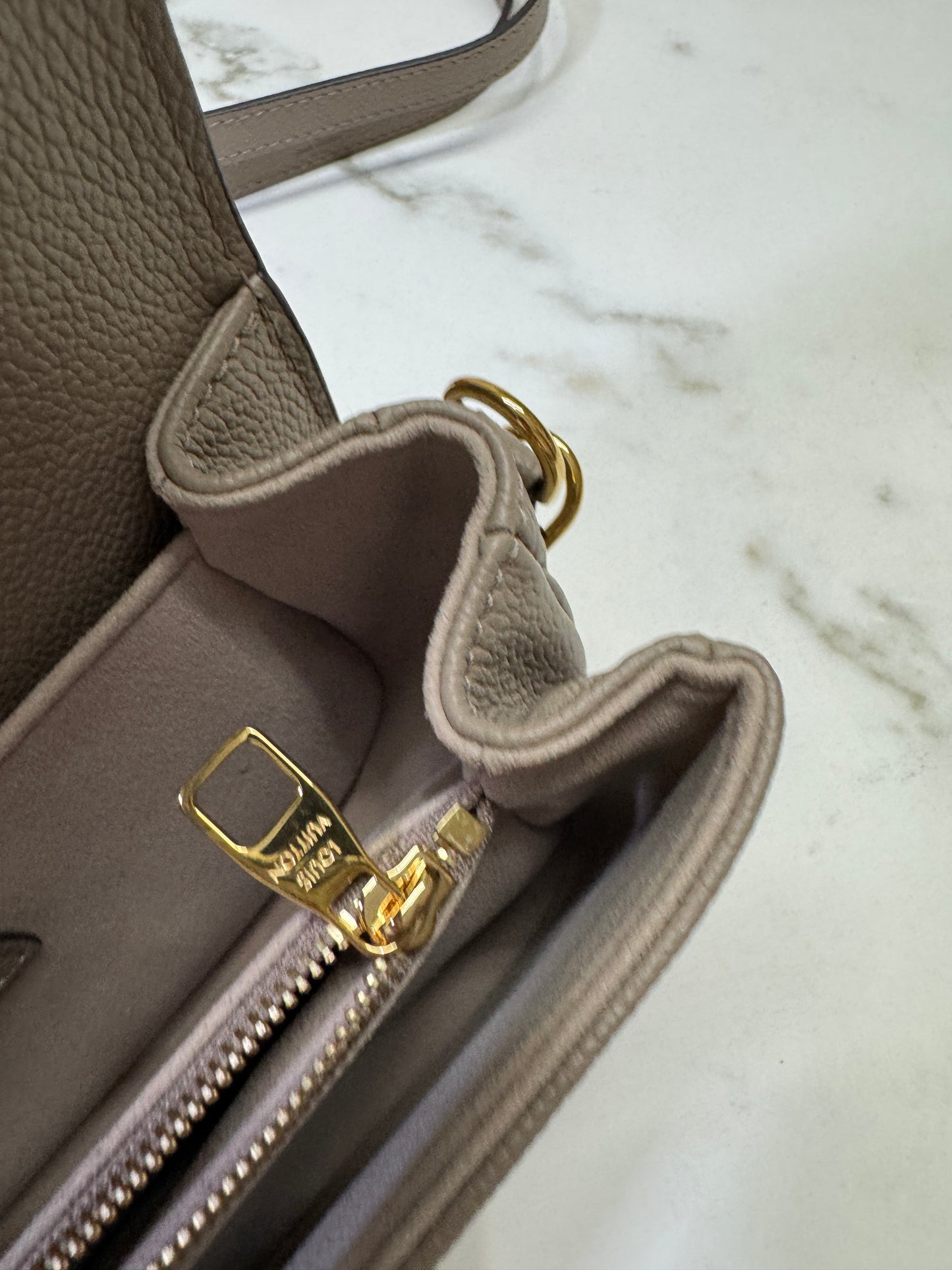 LV Pochette Metis 大象灰