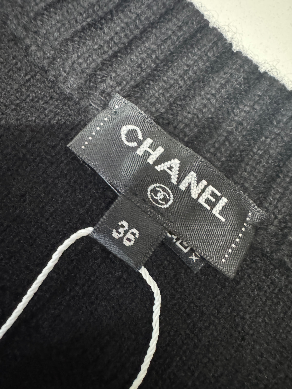 CHANEL 25P拉鏈袖外套 98% Cashmere