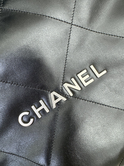 CHANEL 22Bag 黑銀 Small
