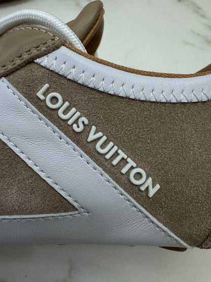 LV Sneakerina 卡其色