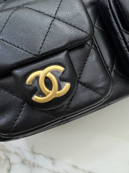 CHANEL 25C 多口袋Hobo 黑色