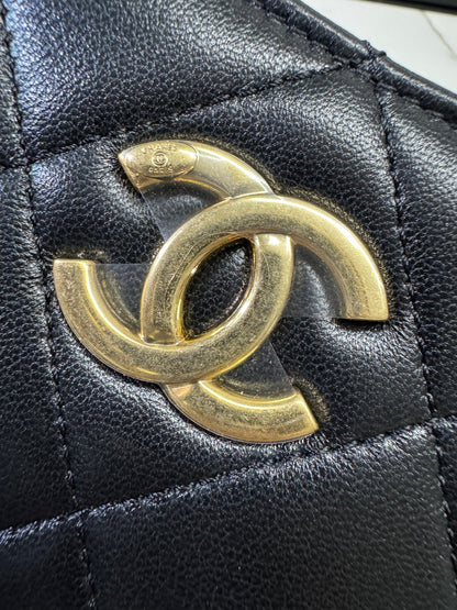 CHANEL 24K Hobo 雙C粗鏈 羊皮