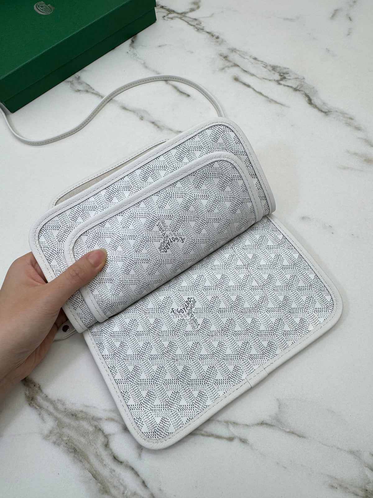 GOYARD Plumet 白色