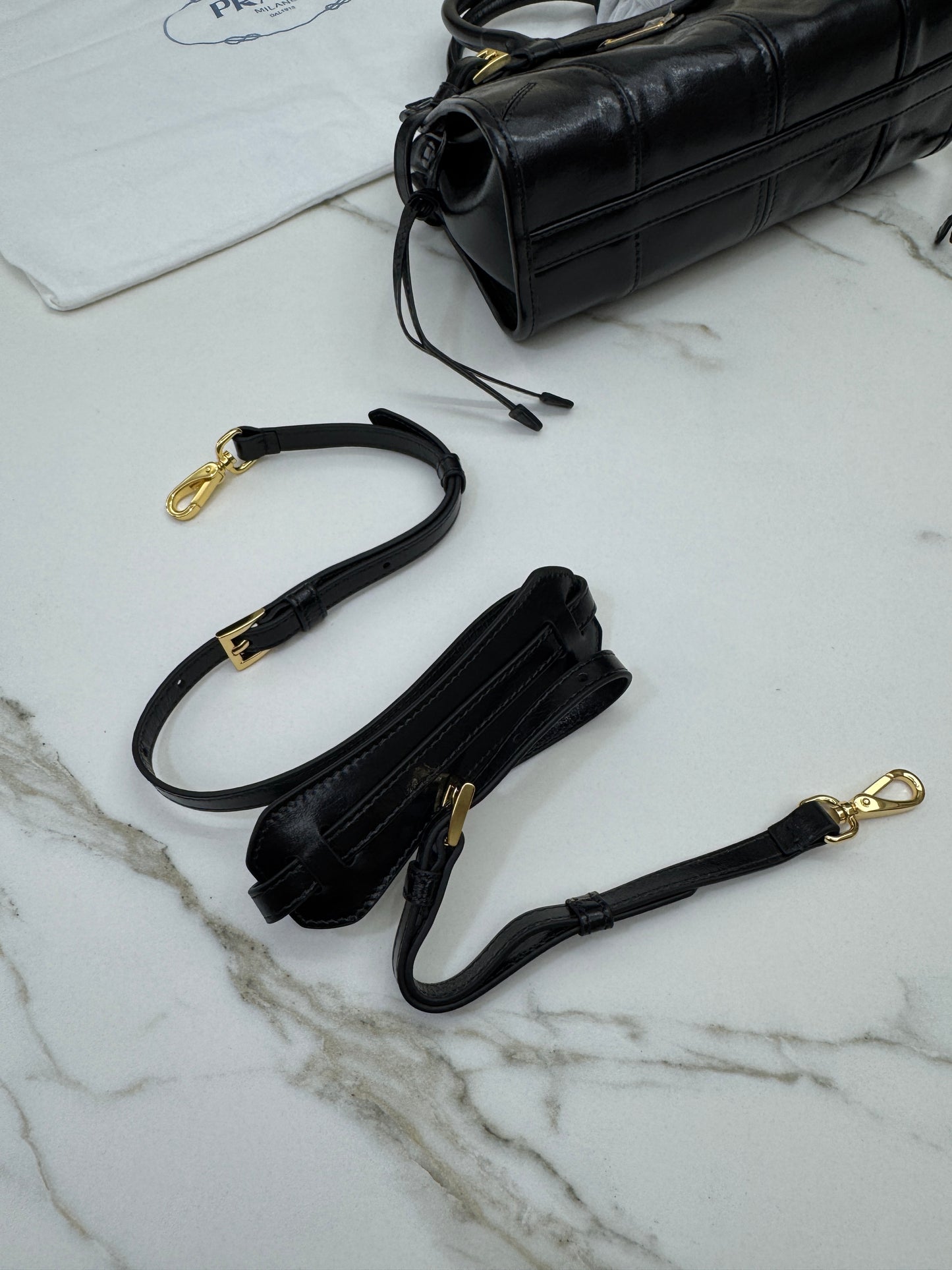 PRADA Mini Bonnie 油蠟牛皮