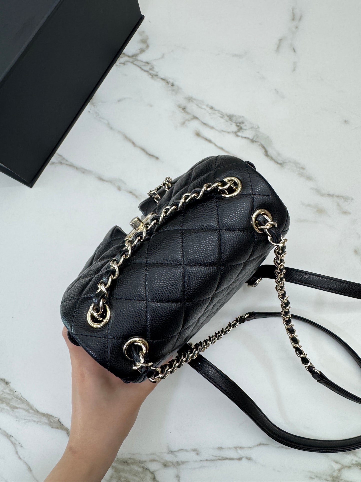 CHANEL 青蛙Duma 荔枝牛皮 Large