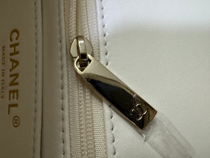 CHANEL 23A 水鑽 Mini CF Handle