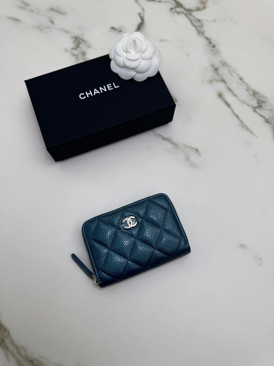 CHANEL 18S珠光藍 拉鏈零錢包 Iridescent Blue Coin Purse【Limited Edition】