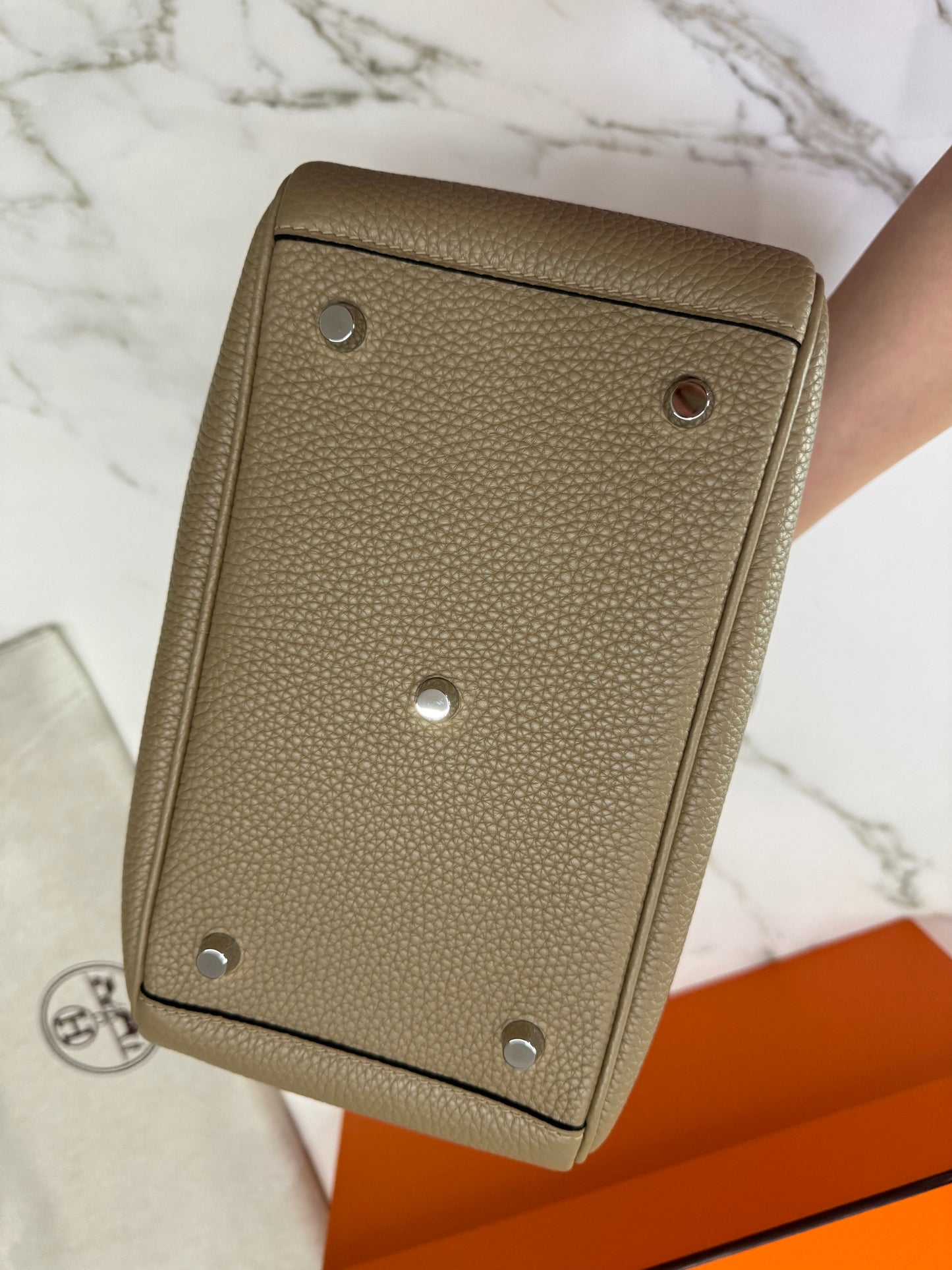 HERMES Lindy26 馬爾法米 銀扣 TC