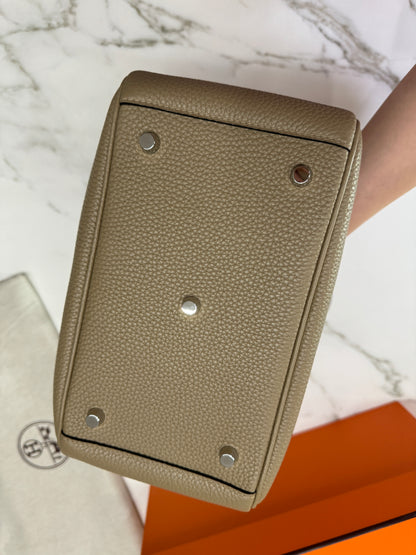 HERMES Lindy26 馬爾法米 銀扣 TC