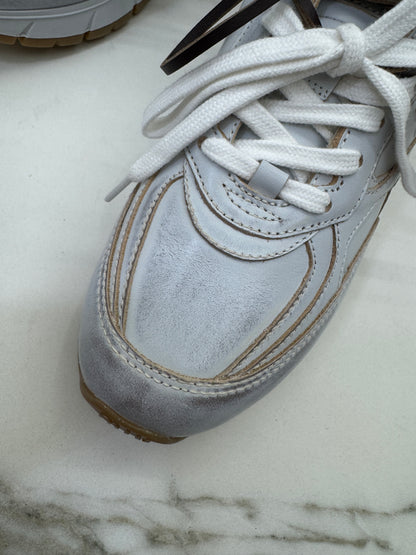 MIU MIU X NB 25年版 做舊老爹鞋￼