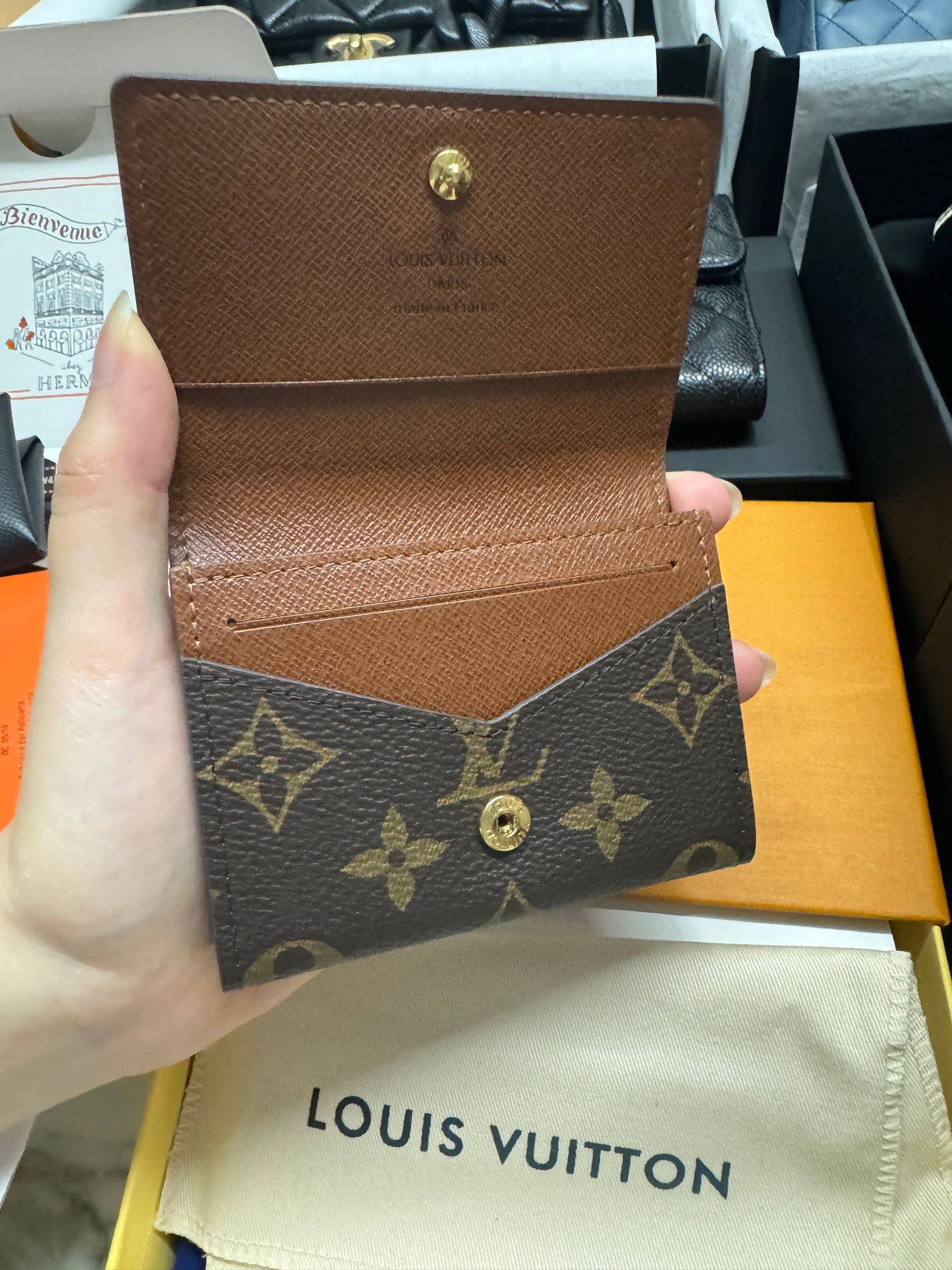 LV M63801 Cardholder Enveloppe Carte De Visite