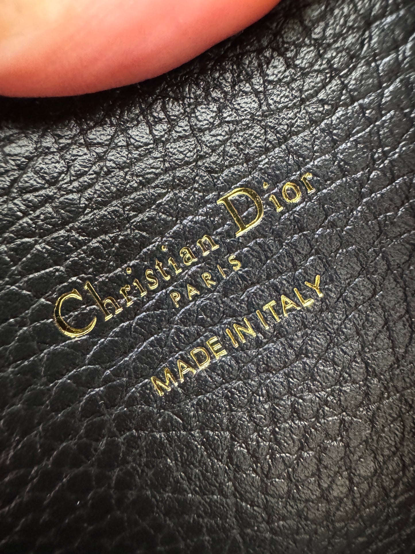 DIOR Signature 全皮小水桶