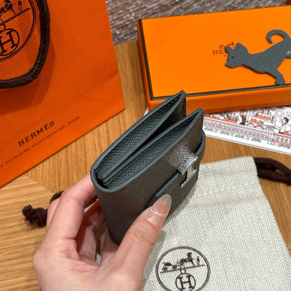 HERMES Bearn mini 卡包 杏仁綠 銀扣 epsom