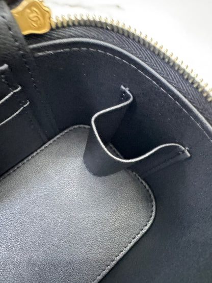 CHANEL 25B 牛皮手柄長盒