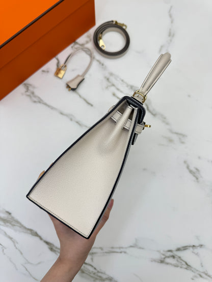 HERMES Kelly 25 冰川藍拼奶昔白 Epsom 香檳金扣 8U Bleu Glacier/ 10 Craie PBHW
