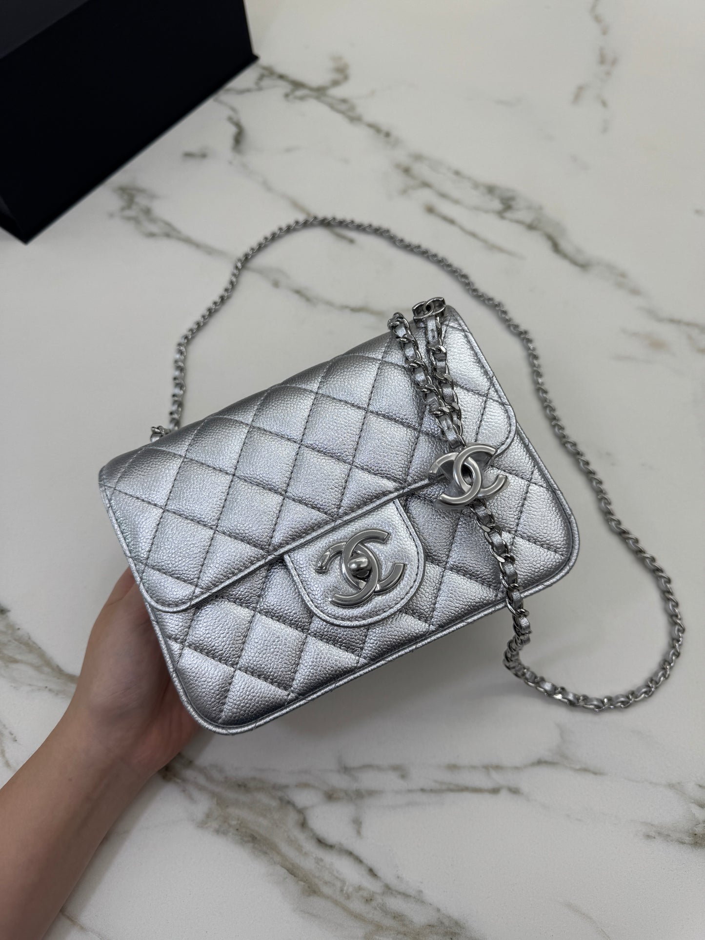 CHANEL 25B調節扣 銀色方胖子 Mini CF Square Caviar Calfskin