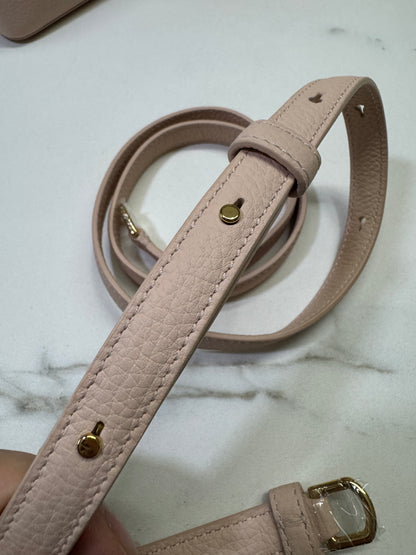 LORO PIANA Extra Pocket 19 奶油蜂蜜色 Creamed Honey