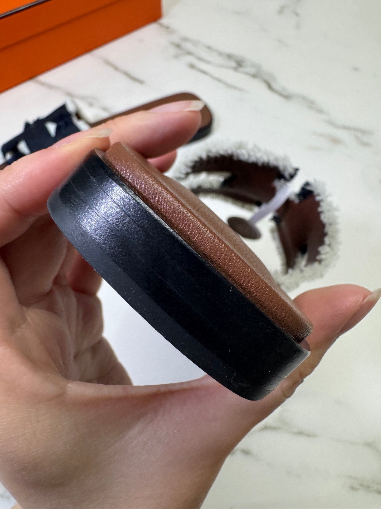 HERMES Oran 深藍牛仔拖鞋