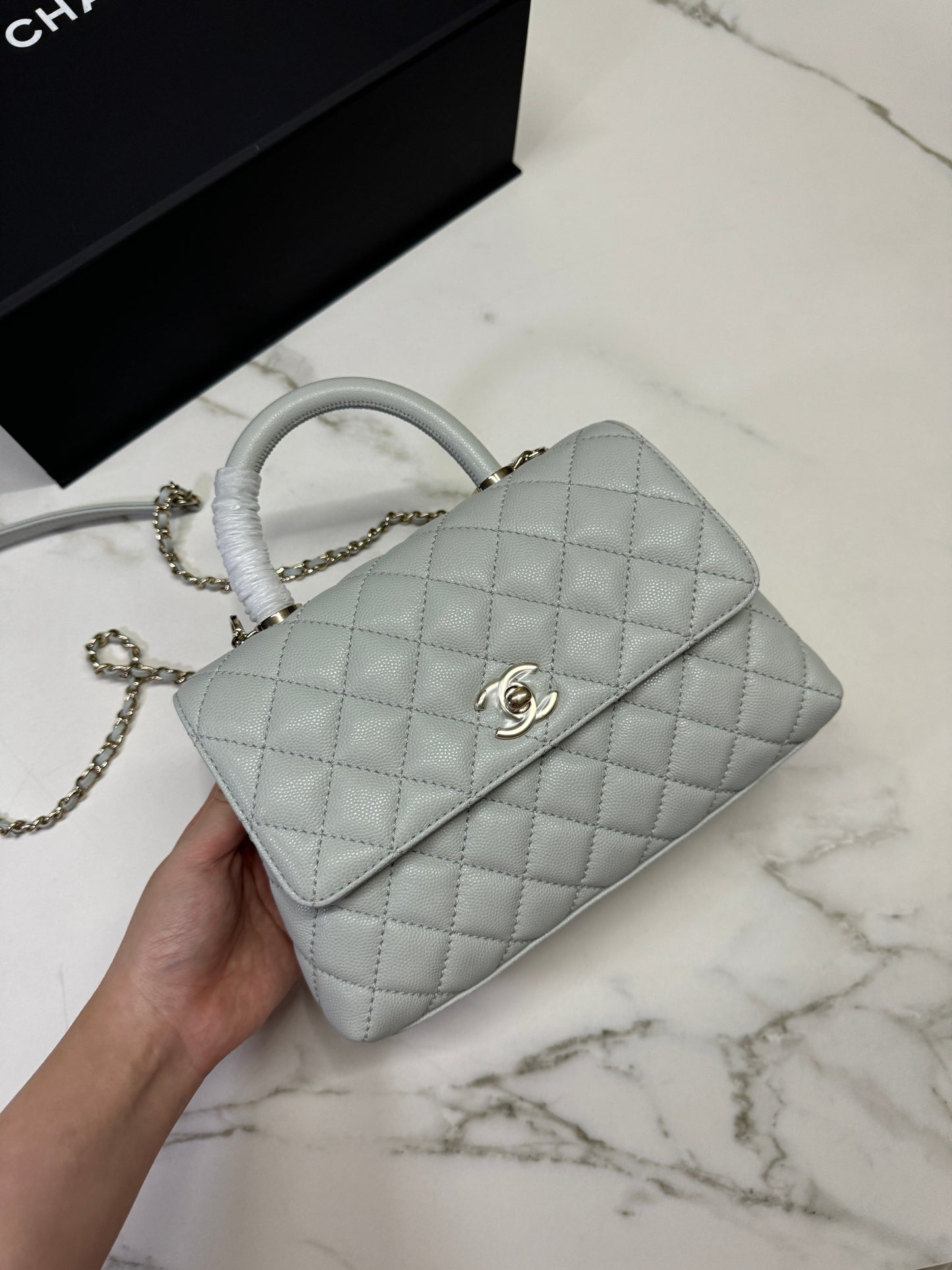 CHANEL Cocohandle 冰川藍 24P Small