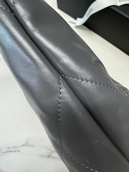 CHANEL 22Bag 小號 深灰色