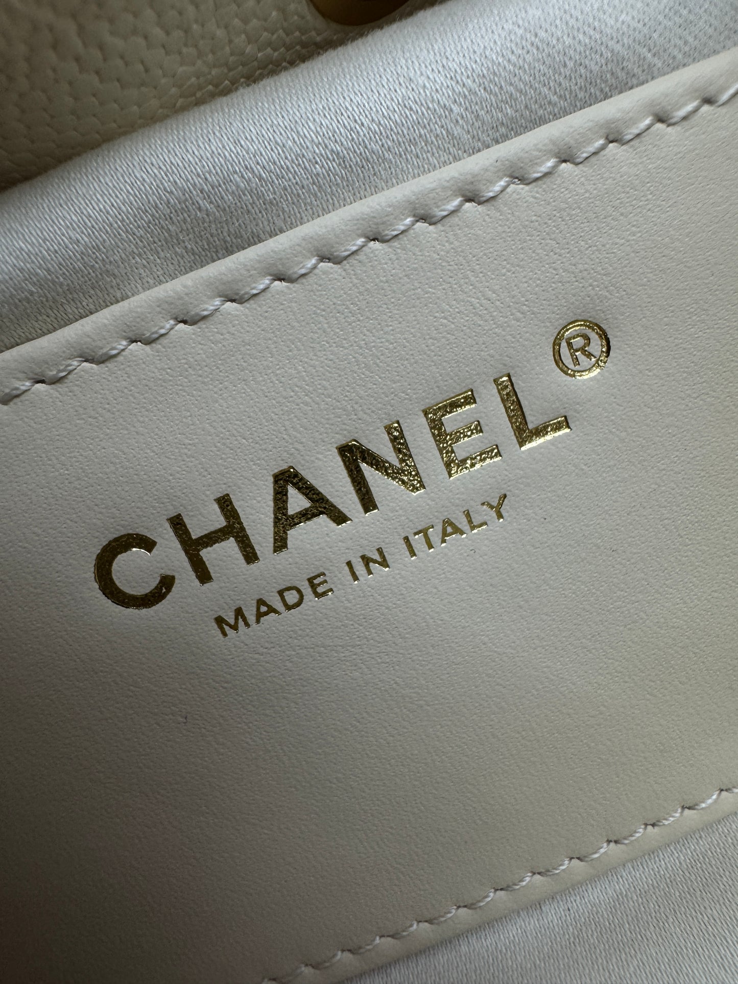 CHANEL Mini 25Bag 米色