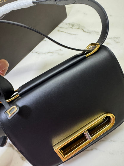 DELVAUX Lingot Shinny Calfskin