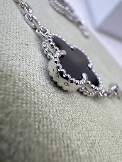 VCA Vintage Alhambra Bracelet 熊貓五花