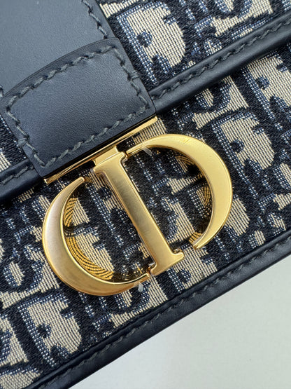 DIOR 30 Montaigne Small Blue Oblique